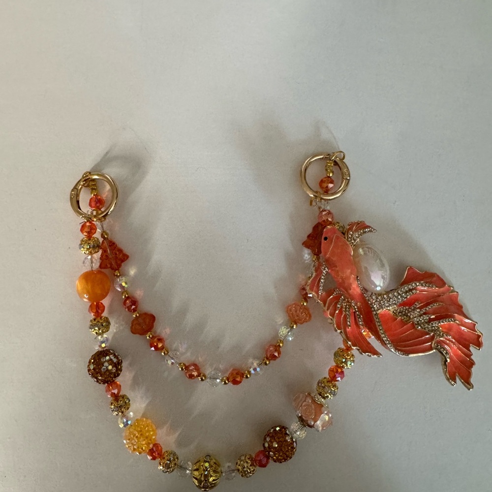 Luxury Gold and Orange Koi Fish Bag Chain - Picture 3 of 3
